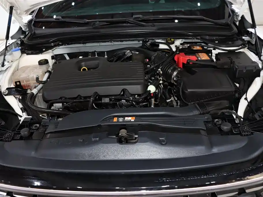 Ford Mondeo 2022 Facelift EcoBoost 245 Supreme Edition
