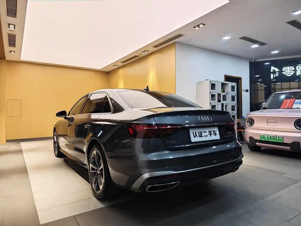 Audi A4L 2023 40 TFSI Fashion Dynamic