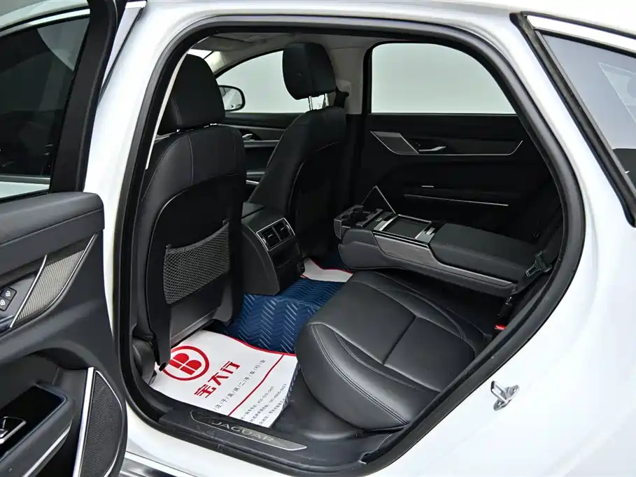 Jaguar XFL 2023 XFL 2.0T P200 RWD Elite Luxury Edition