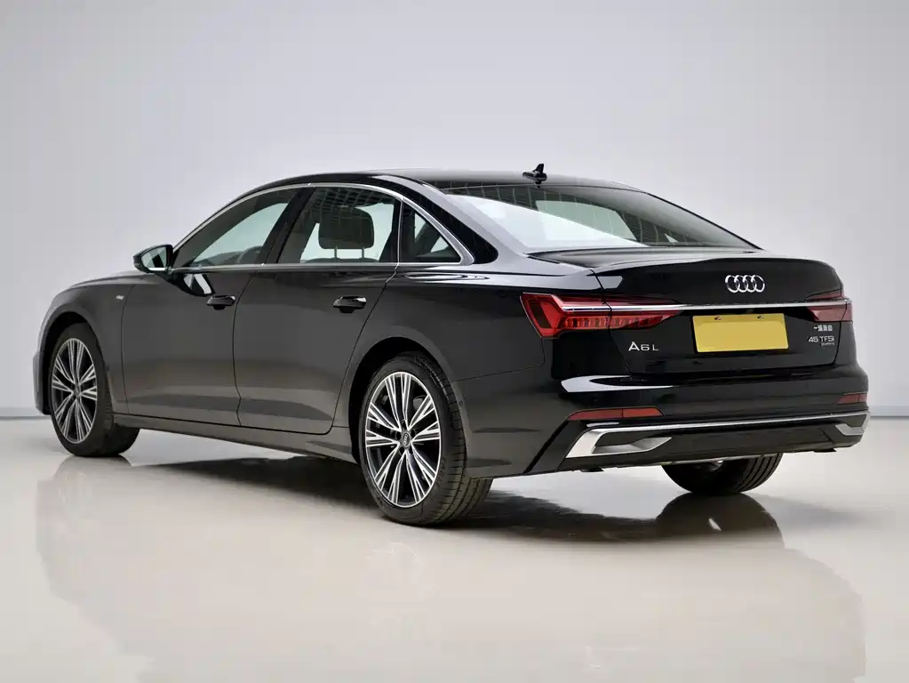Audi A6L 2025 45 TFSI quattro Zhenxuan Dynamic Edition