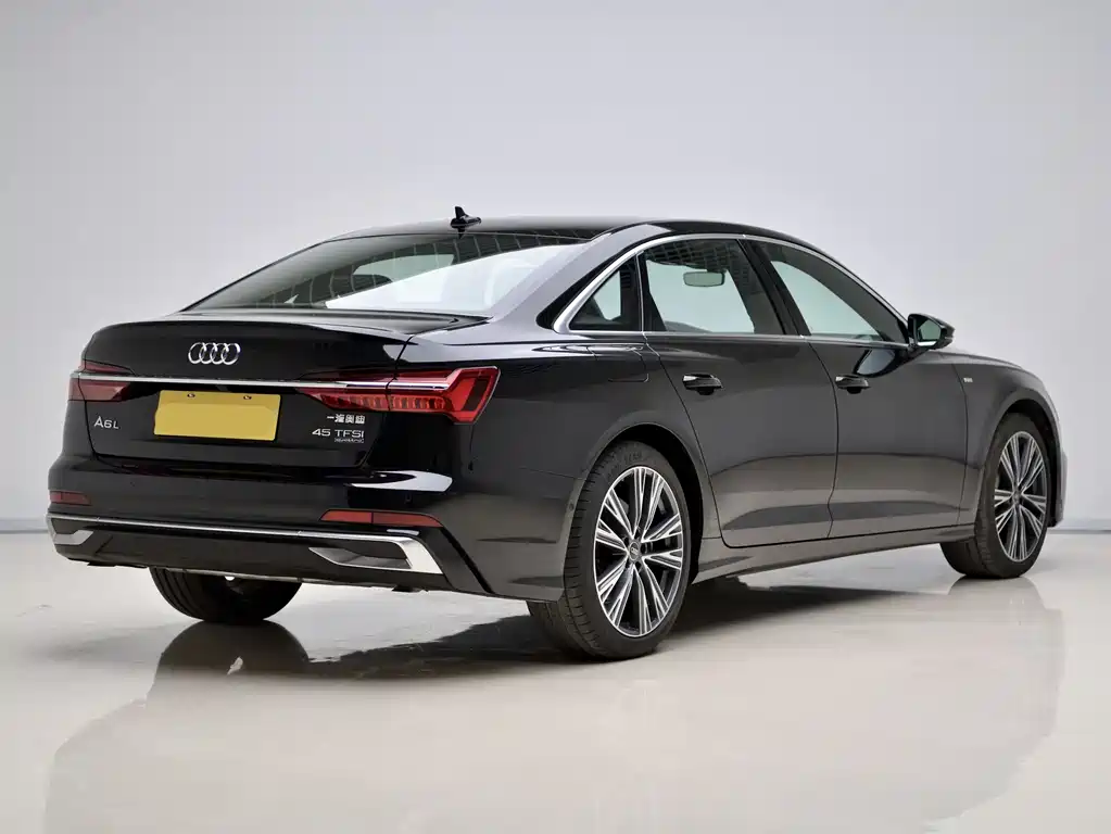 Audi A6L 2025 45 TFSI quattro Zhenxuan Dynamic Edition