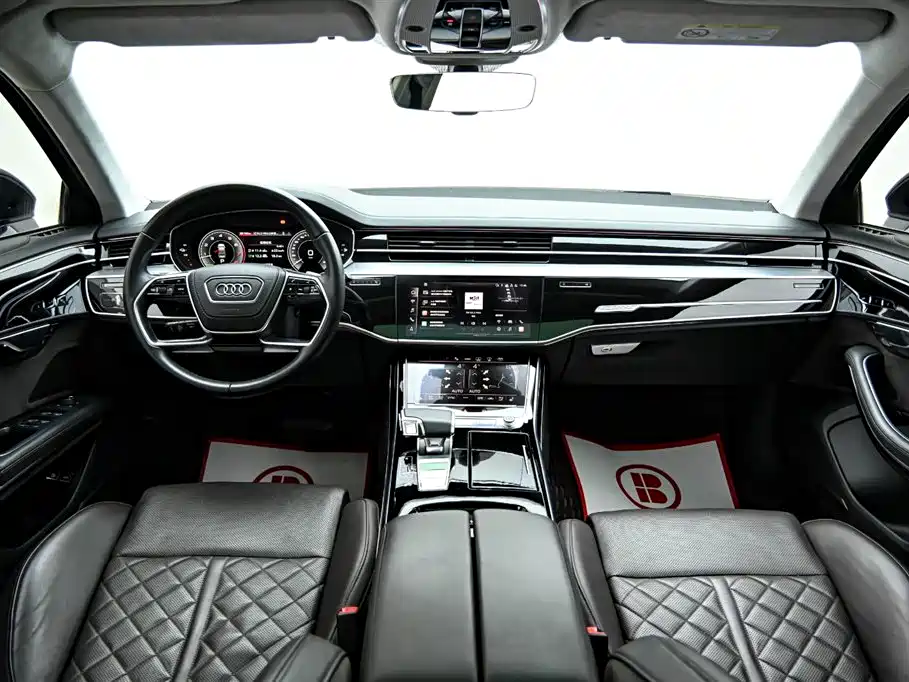 Audi A8L 60 TFSIe quattro Collector's Edition