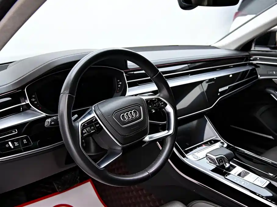 Audi A8L 60 TFSIe quattro Collector's Edition