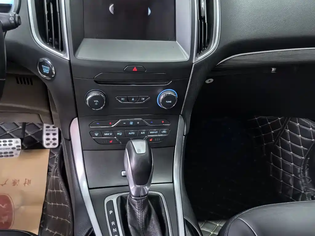 Ford Edge 2016 EcoBoost 245 FWD Hao Rui 7-Seater