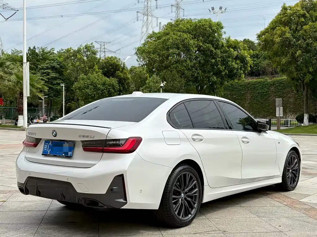 BMW 3 Series 2024 325Li M Sport Night Edition