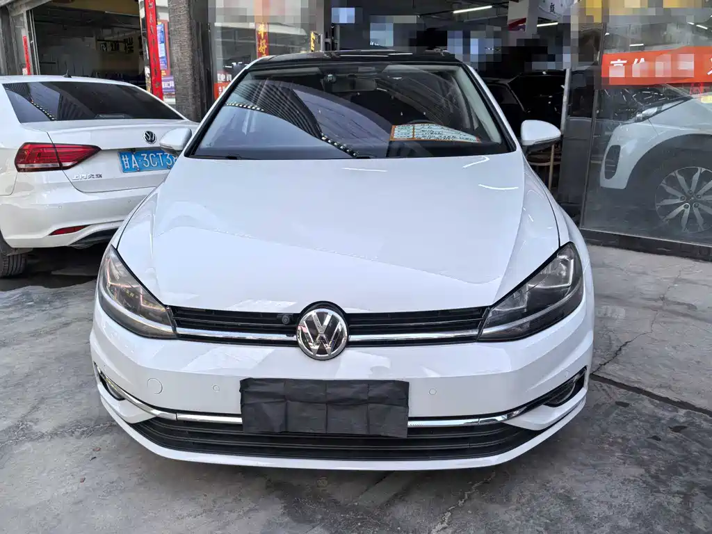 Volkswagen Golf 2018 1.6L Automatic Comfort