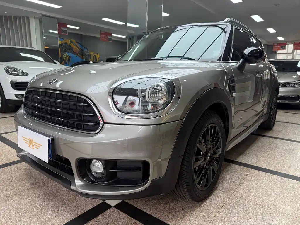 MINI Countryman 2018 1.5T COOPER ALL4 Artist