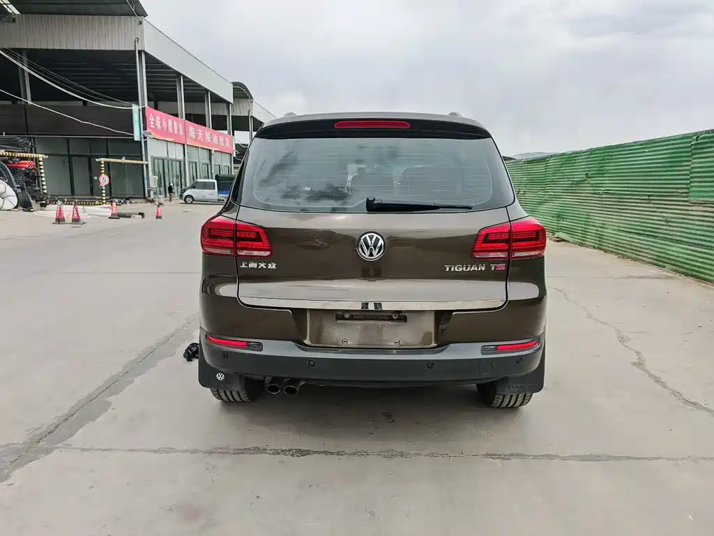 Volkswagen Tiguan 2015 1.8TSI Automatic FWD Comfort Edition