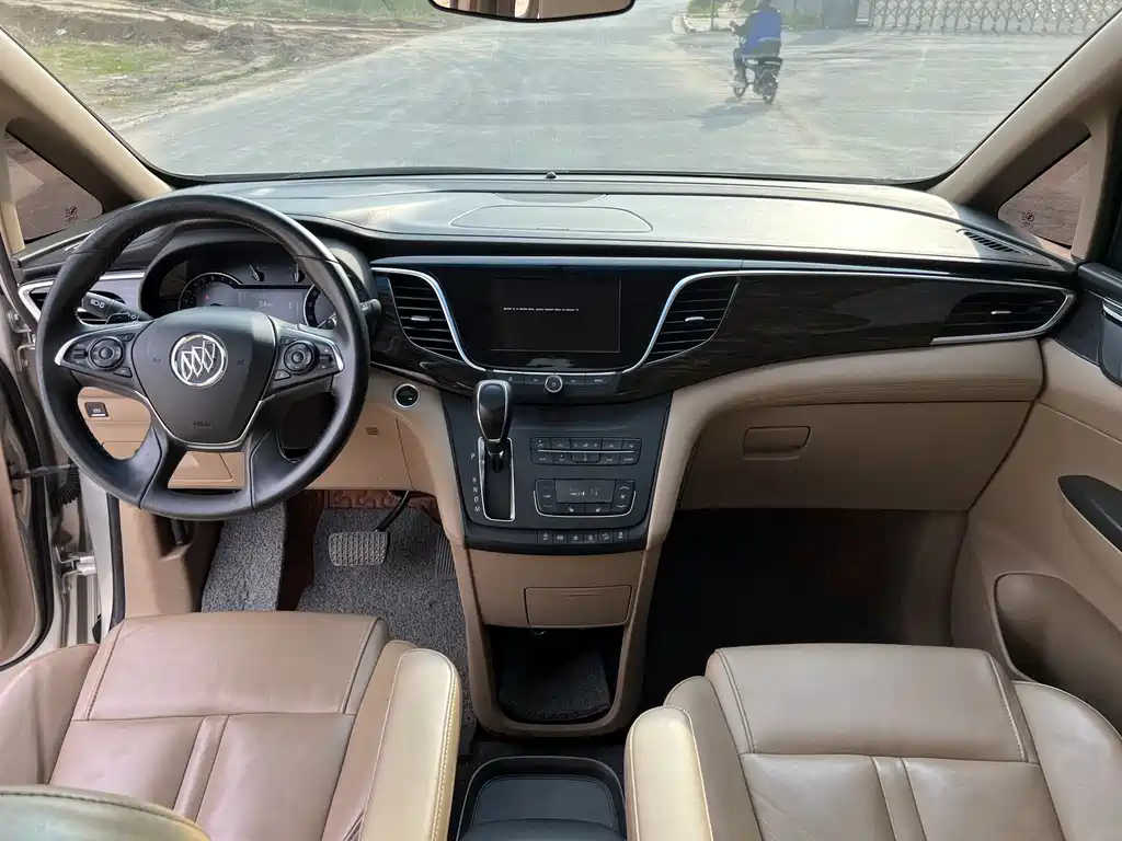 Buick GL8 2018 ES 28T Luxury Edition China VI