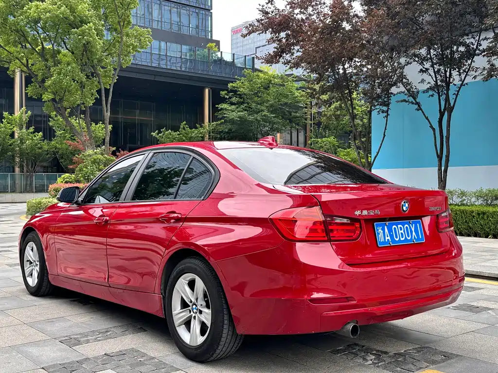 BMW 3 Series 2014 320i Fashion Edition