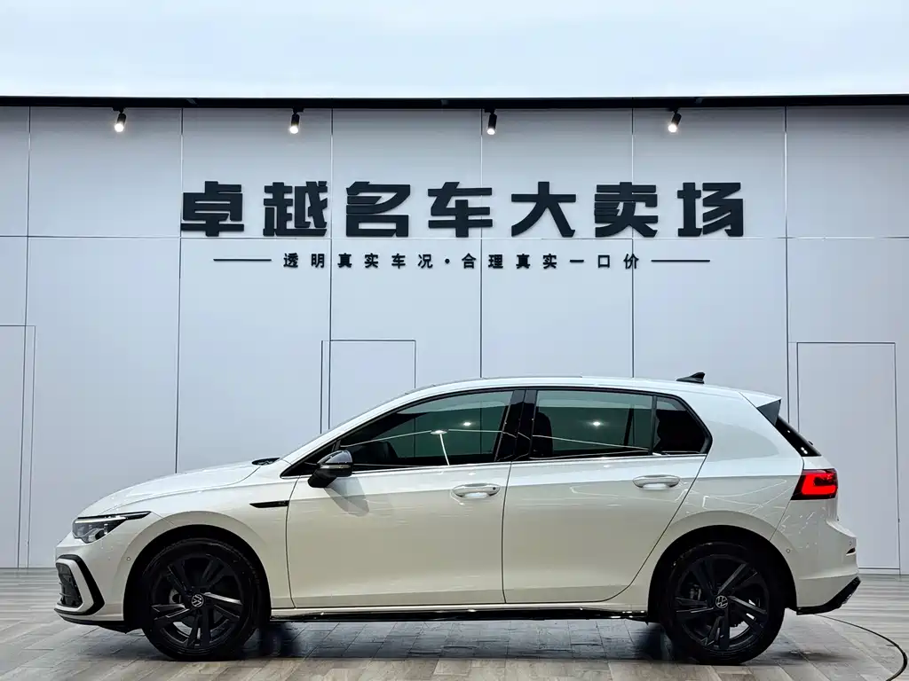 Golf 2023 Facelift 280TSI DSG R-Line Lite