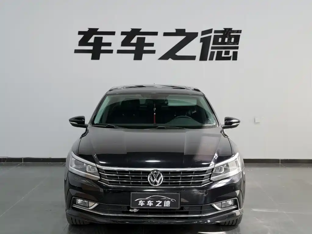 Volkswagen Passat 2017 330TSI DSG Yuzun Edition