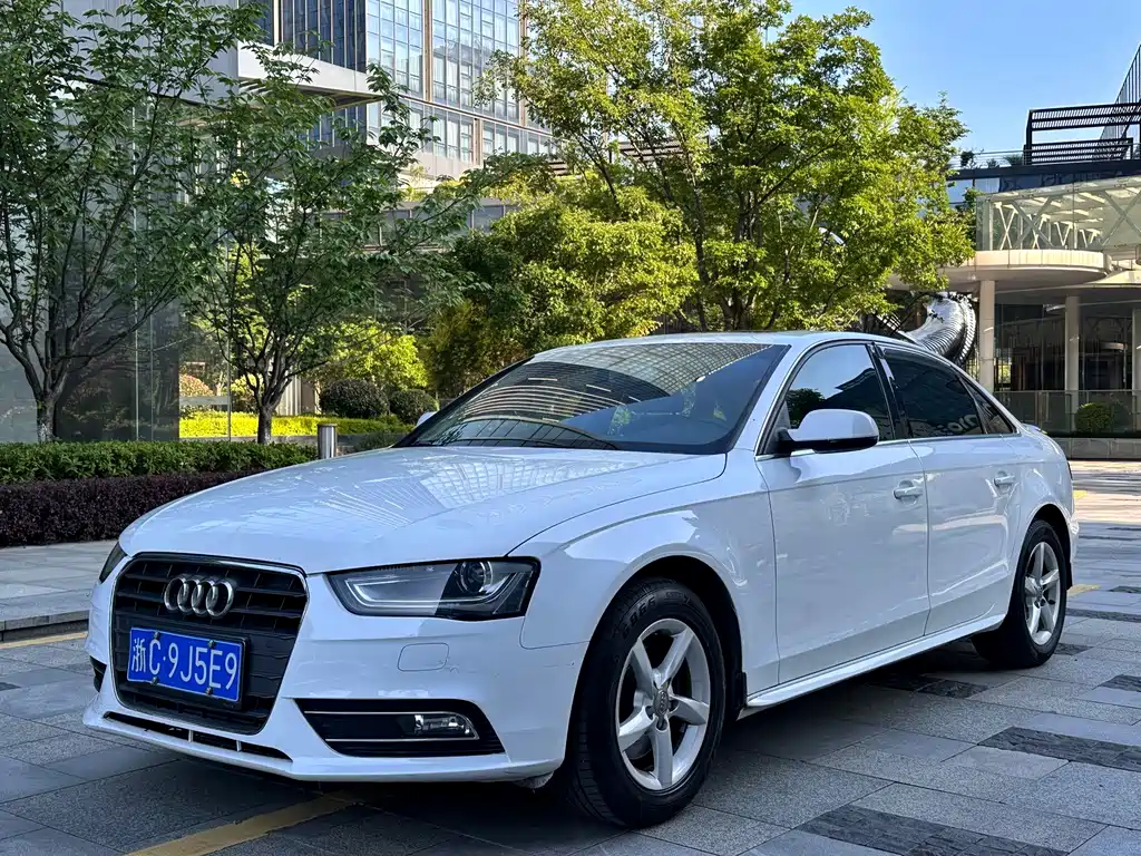 Audi A4L 2013 35 TFSI Automatic Standard