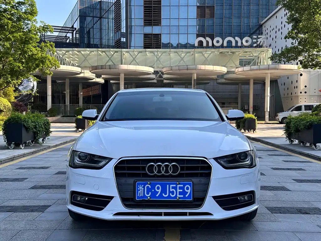 Audi A4L 2013 35 TFSI Automatic Standard