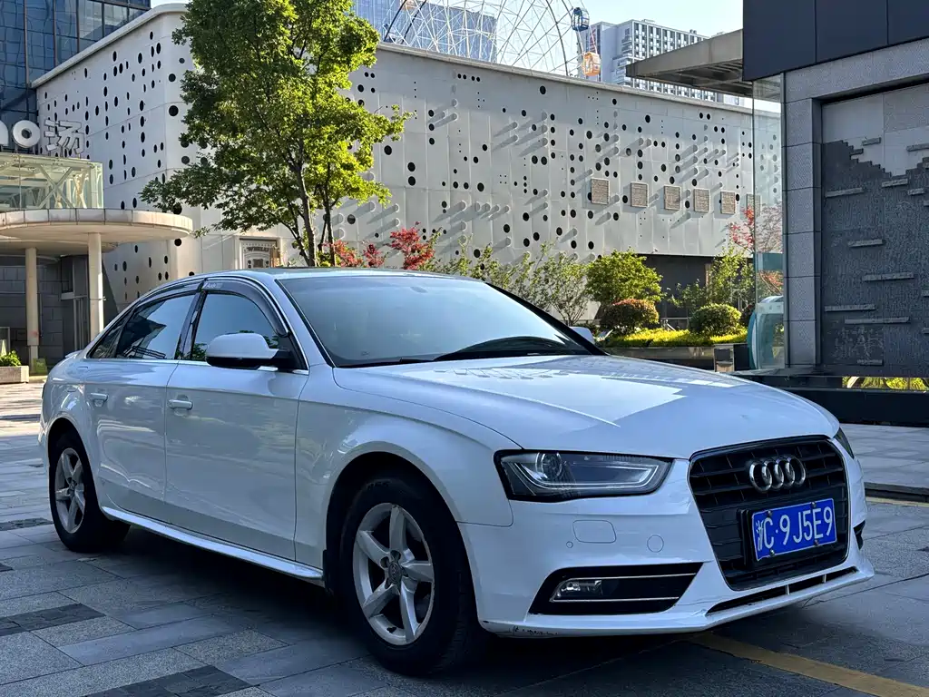 Audi A4L 2013 35 TFSI Automatic Standard