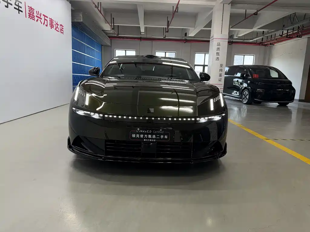 Lynk & Co 10 2025 240 AWD Ultra Sport Edition H7
