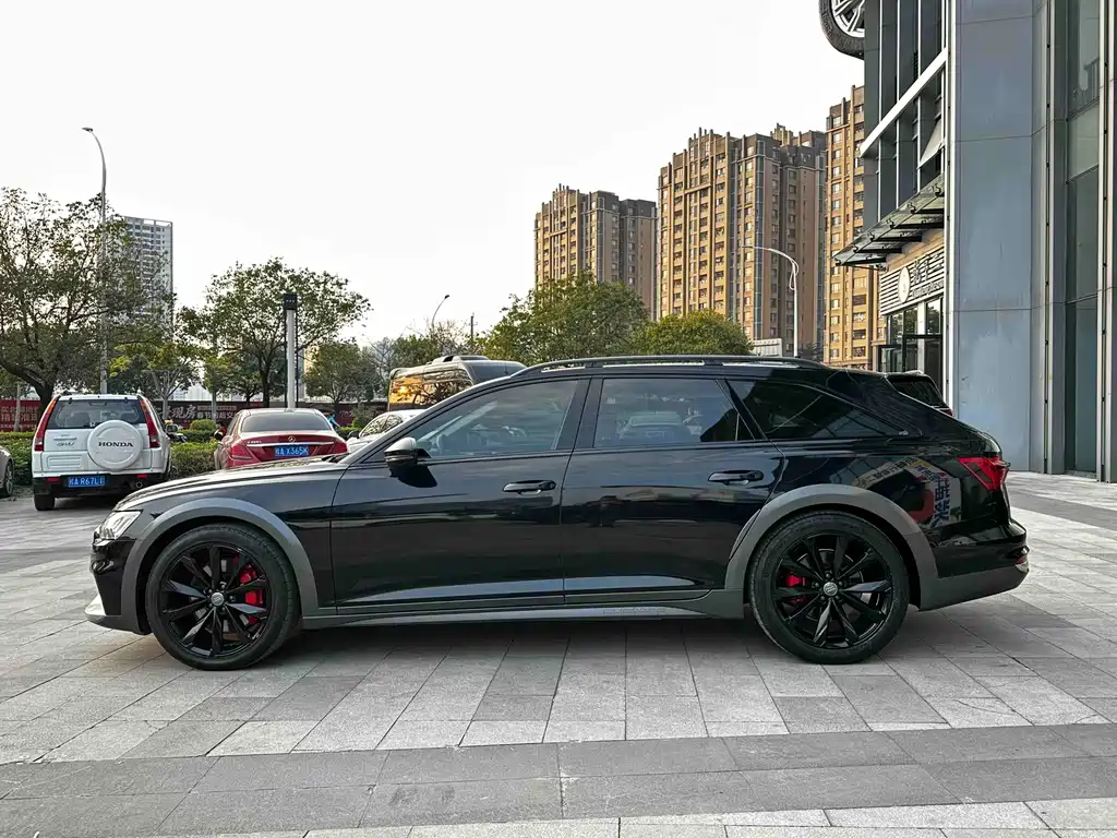 Audi A6 Import 2020 allroad quattro Explorer 55 TFSI Premium Off-road Edition