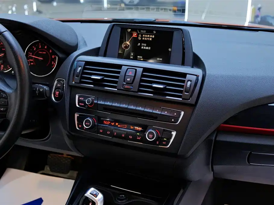 BMW 1 Series 2013 Facelift 118i Sport
