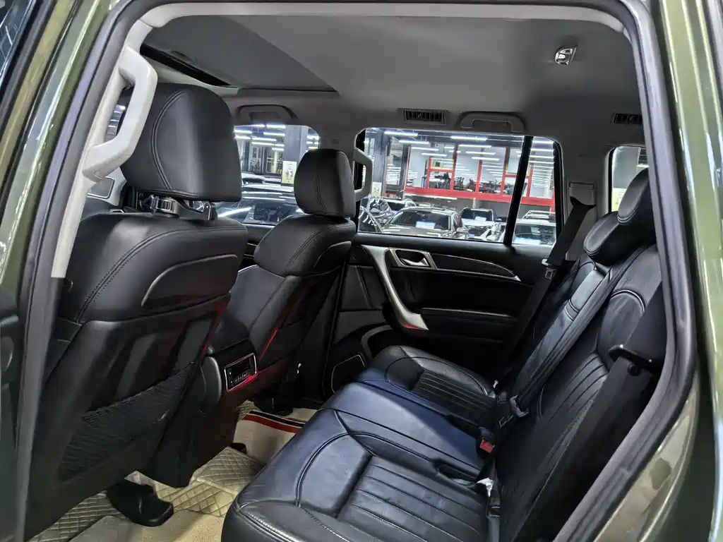 Haval H9 2015 2.0T AWD Luxury Edition 7-Seater