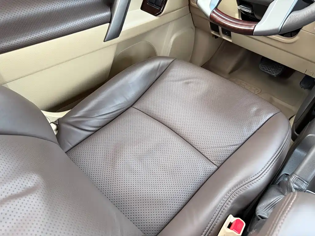 Toyota Prado 2015 4.0L Middle East Edition