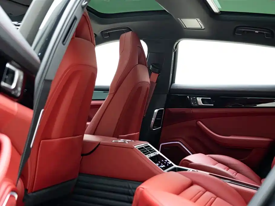 2023 Porsche Panamera 4 Executive LWB 2.9T