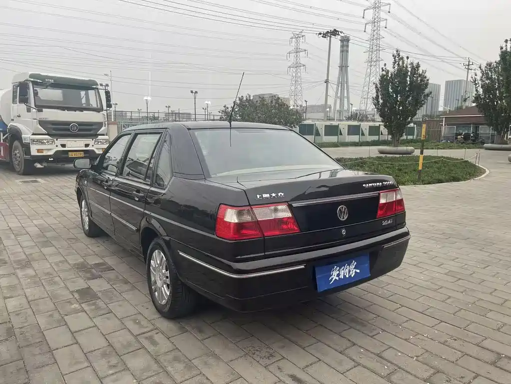 Volkswagen Santana Zhijun 2007 2.0 AT Luxury