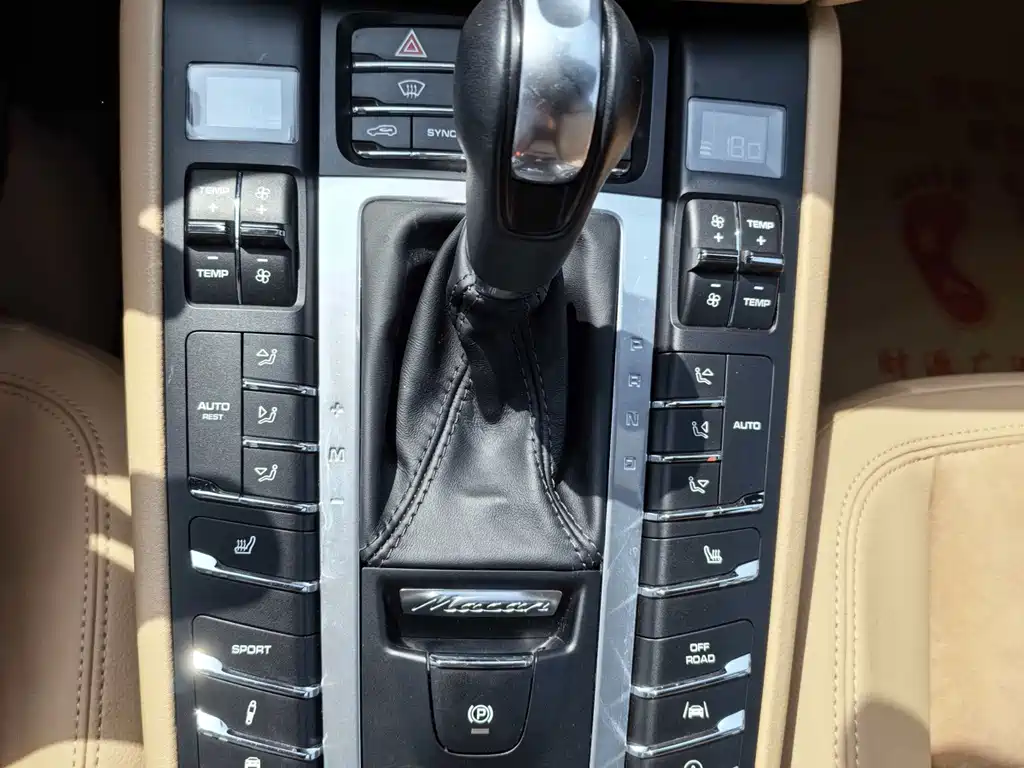 Porsche Macan 2017 Macan 2.0T