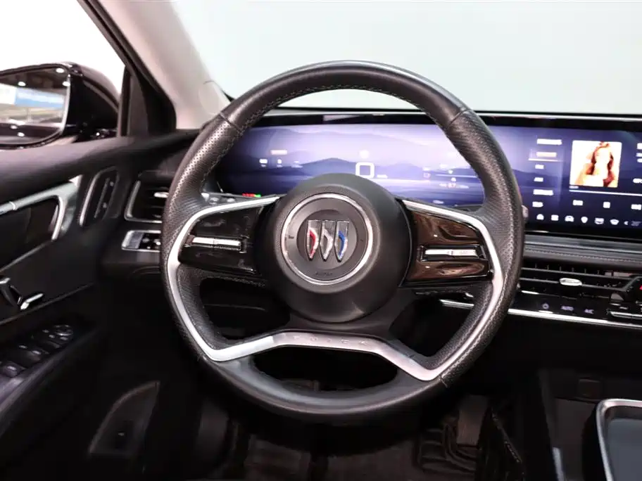 Buick LaCrosse 2023 28T Yuezun Edition