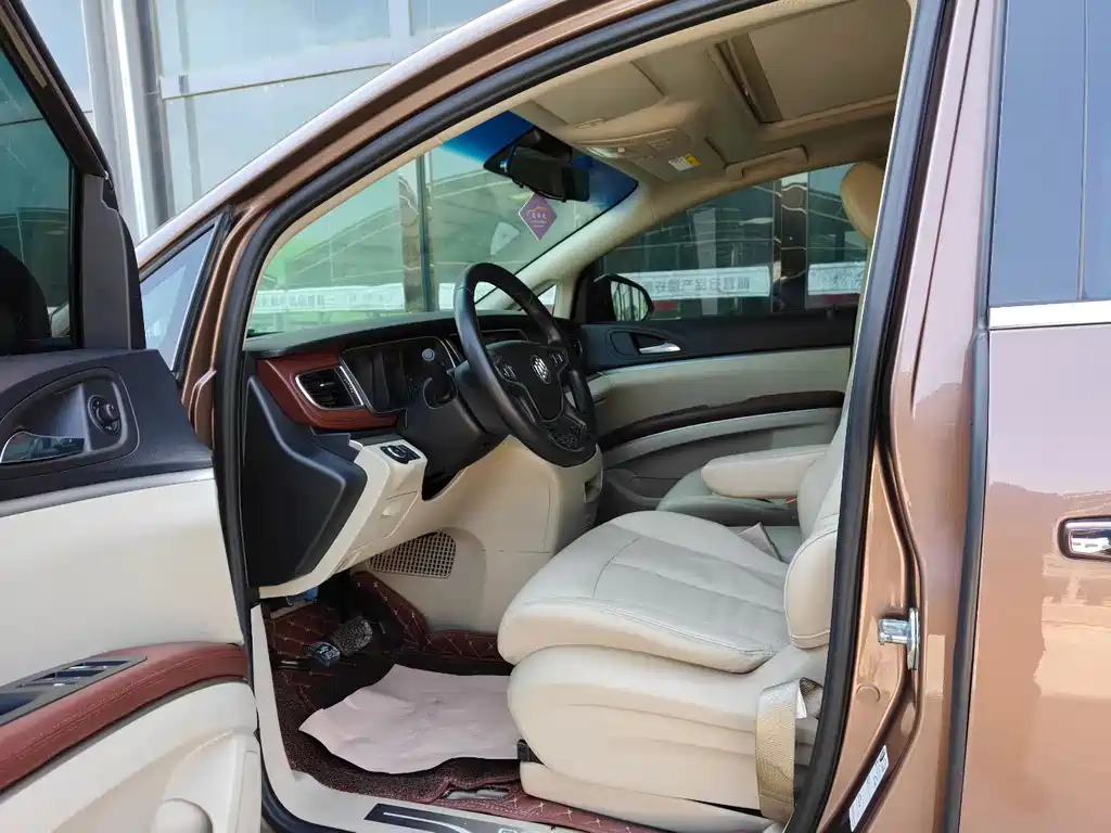 Buick GL8 2018 28T Luxury Edition China VI