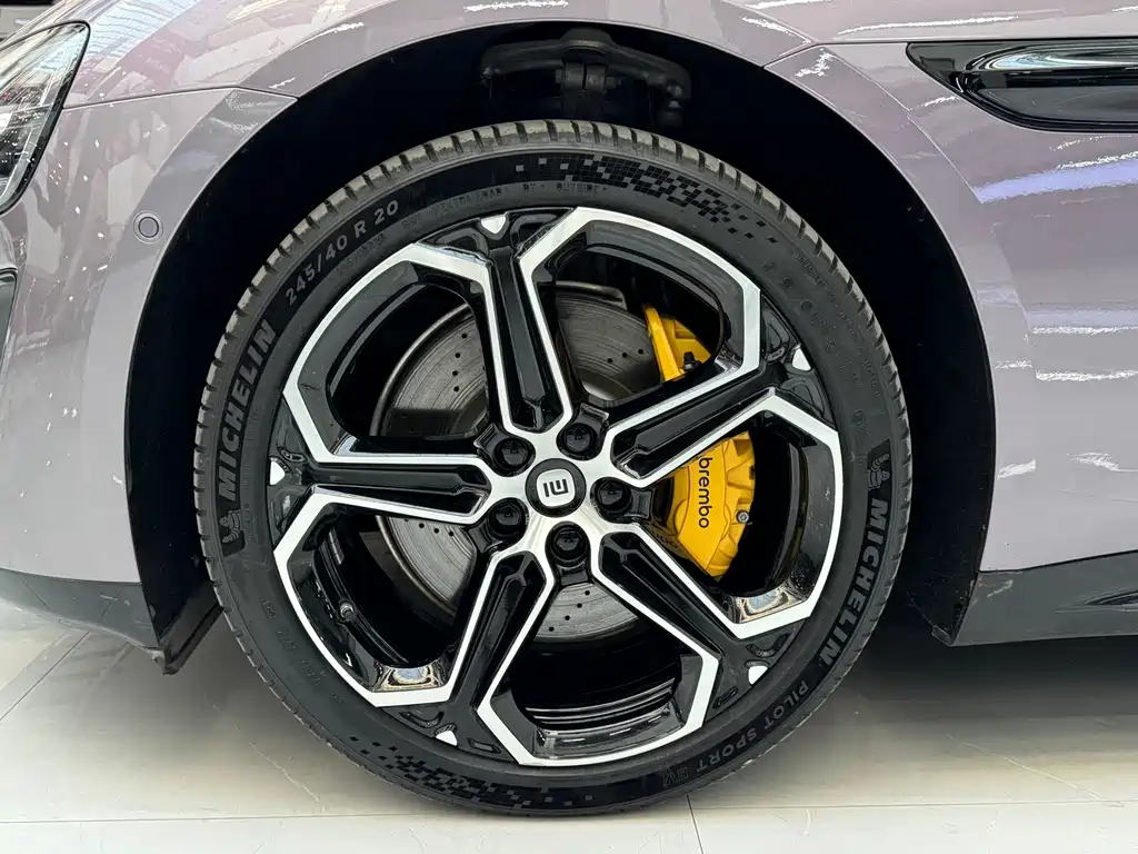 Xiaomi SU7 2024 AWD Ultra-Long Range Advanced Intelligent Driving Max Edition