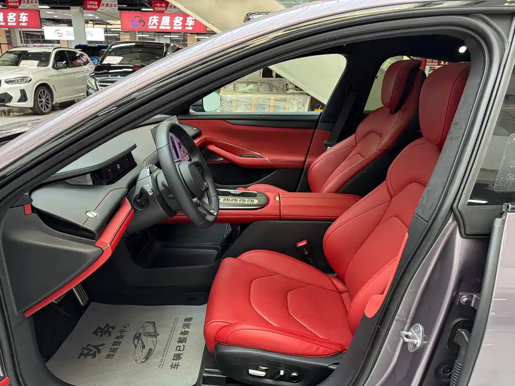 Xiaomi SU7 2024 AWD Ultra-Long Range Advanced Intelligent Driving Max Edition