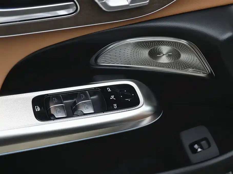 Mercedes-Benz E-Class 2026 E 300 L Luxury