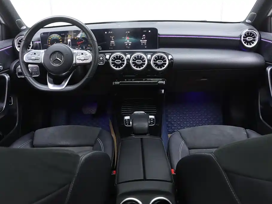 Mercedes-Benz A-Class 2019 A 200 L Sedan