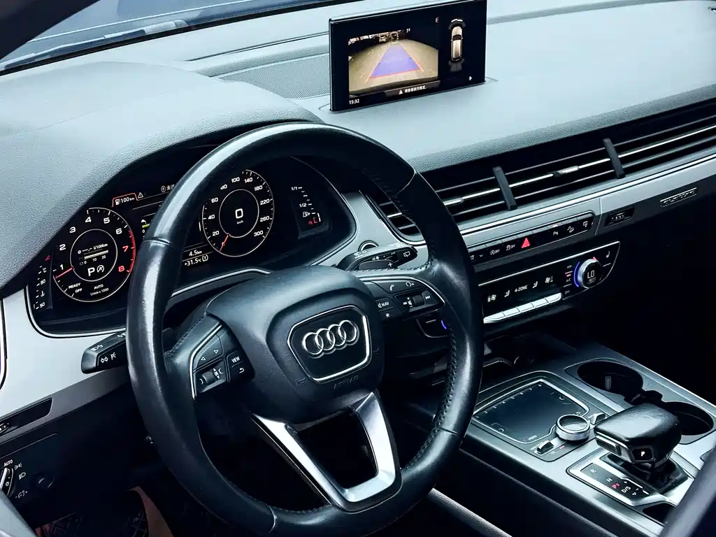 Audi Q7 2016 3.0T US Spec