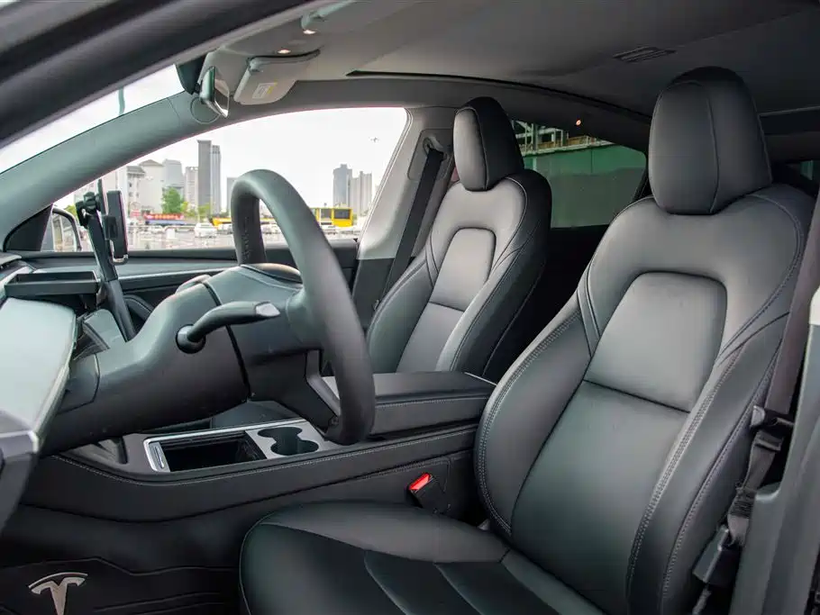 Model Y 2023 Rear-Wheel Drive