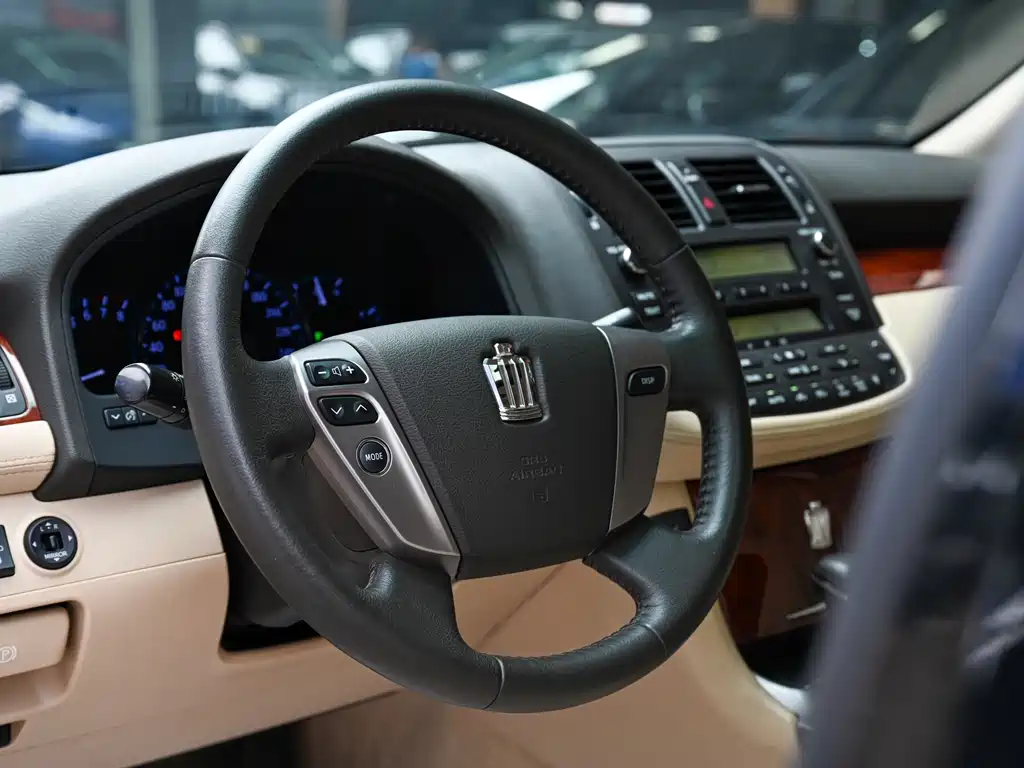 Toyota Crown 2012 2.5L Royal Leather Edition