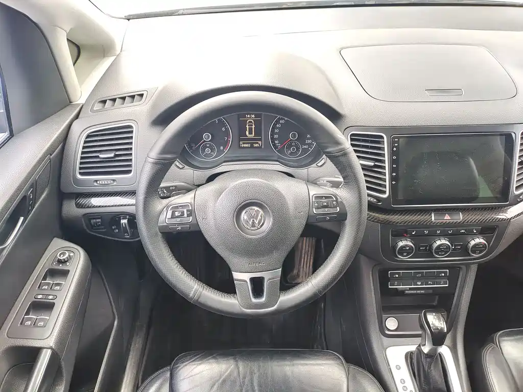 Volkswagen Sharan 2014 2.0TSI Luxury
