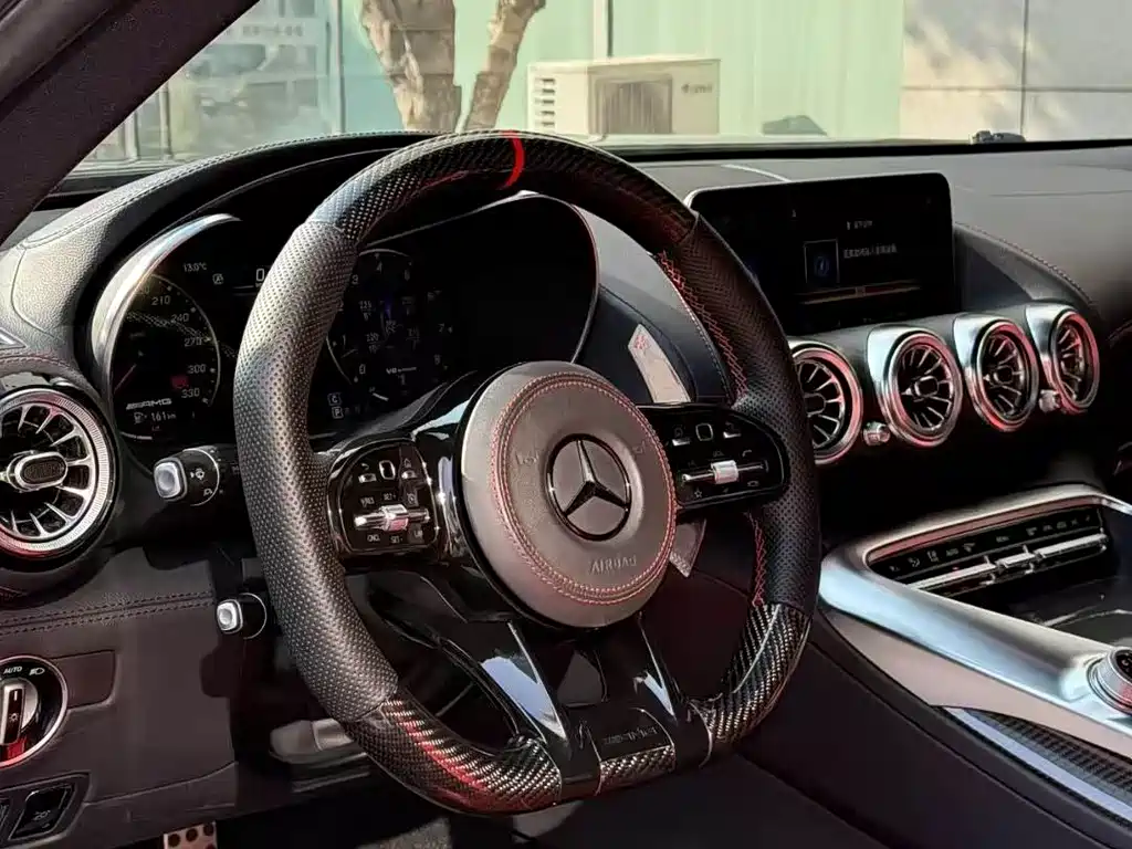 Mercedes-AMG GT S 2015