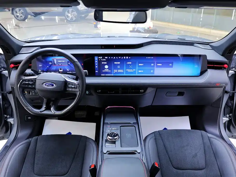 Ford Mondeo 2025 2.0T EcoBoost E-Hybrid Sport Edition ST-Line