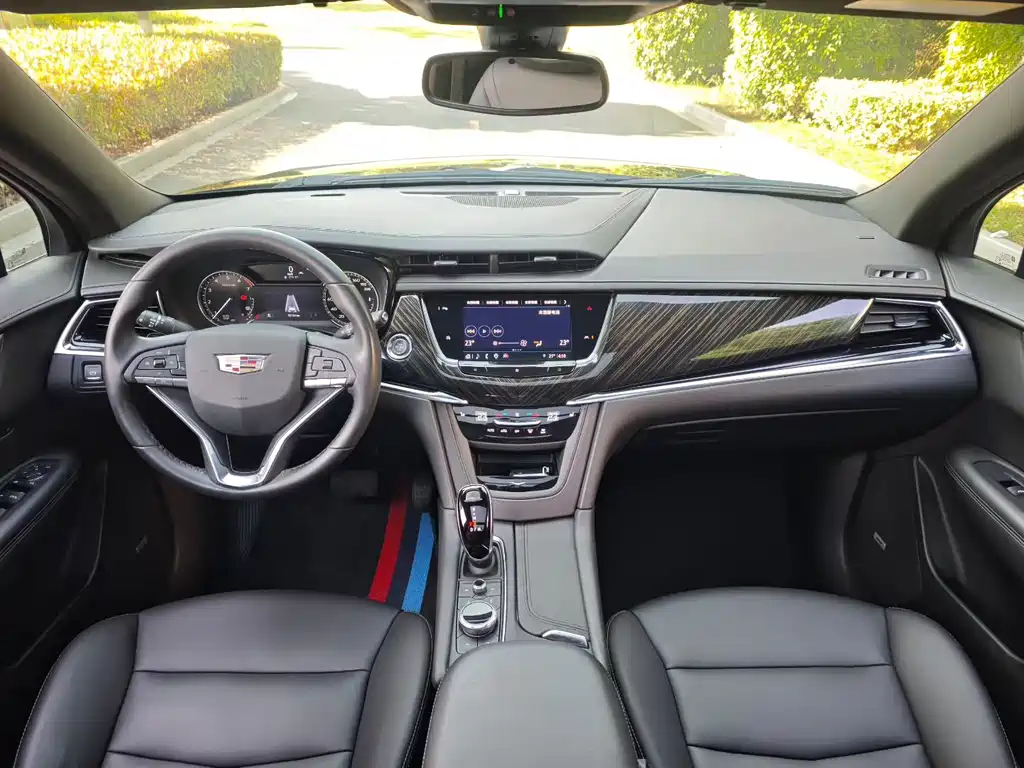Cadillac XT6 2021 28T Luxury 6-Seater