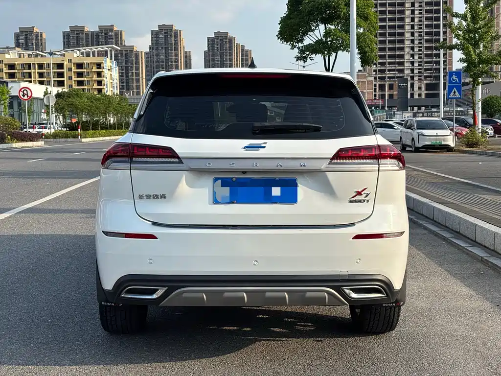 Changan Oshan X7 2021 1.5T Automatic Luxury Edition