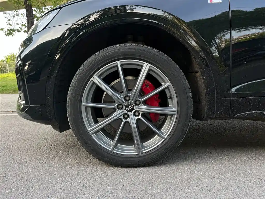 Audi Q5L 2022 40 TFSI Fashion Dynamic