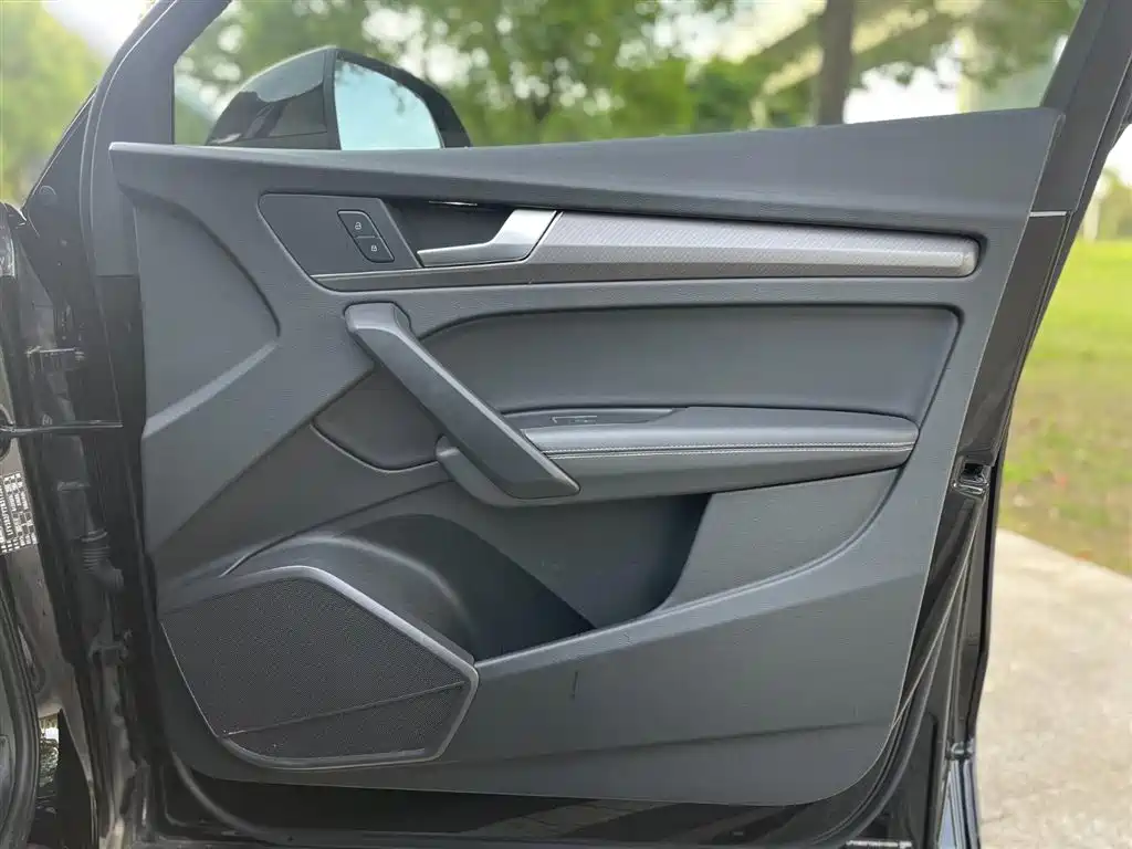 Audi Q5L 2022 40 TFSI Fashion Dynamic