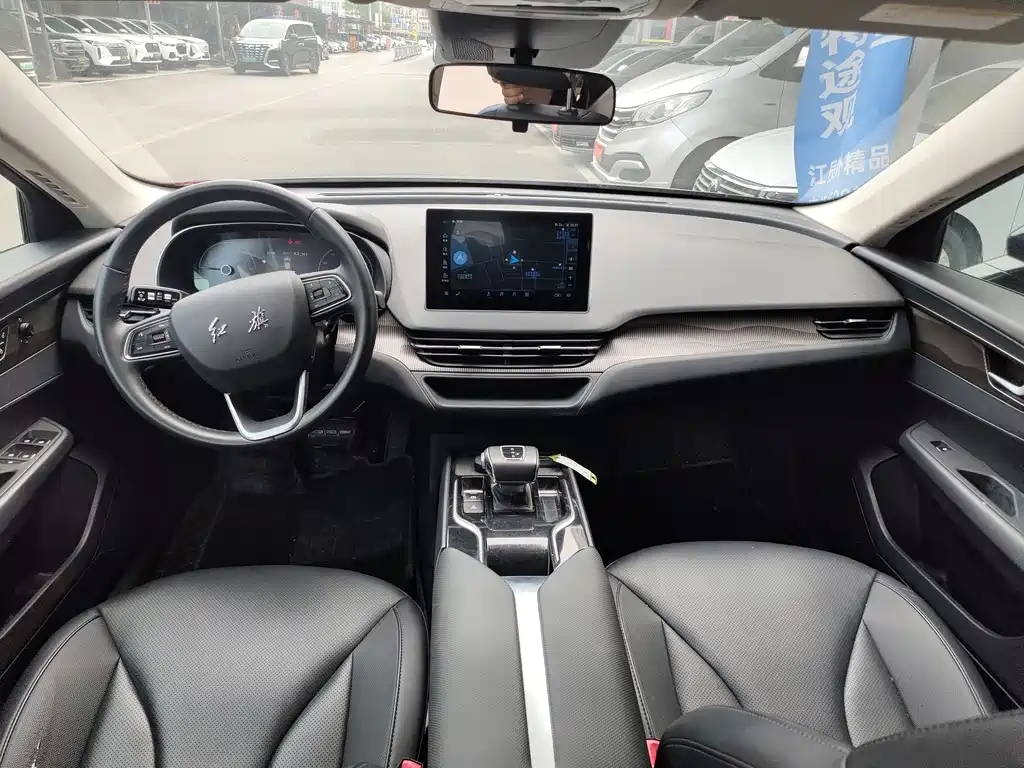 Hongqi E-QM5 2022 431km Charging Le Xiang Edition
