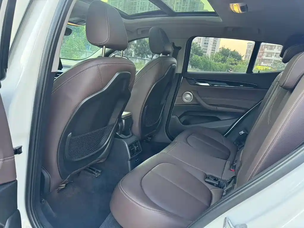BMW X2 2021 sDrive25i M Off-Road Package