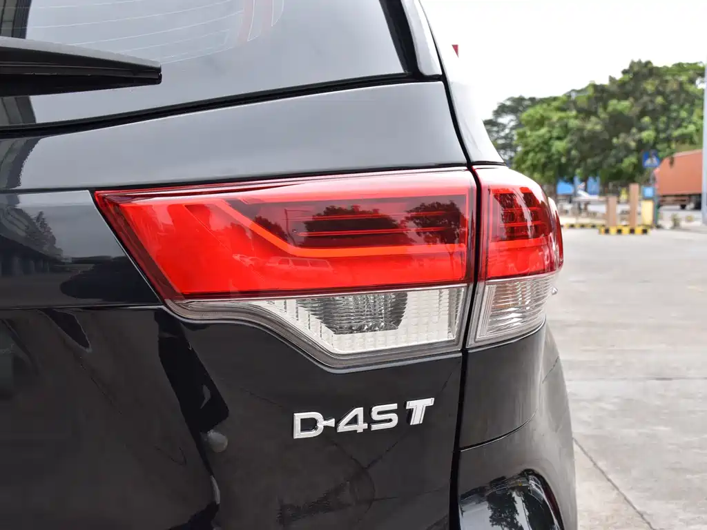 Highlander 2021 2.0T FWD Luxury Edition 7-Seater