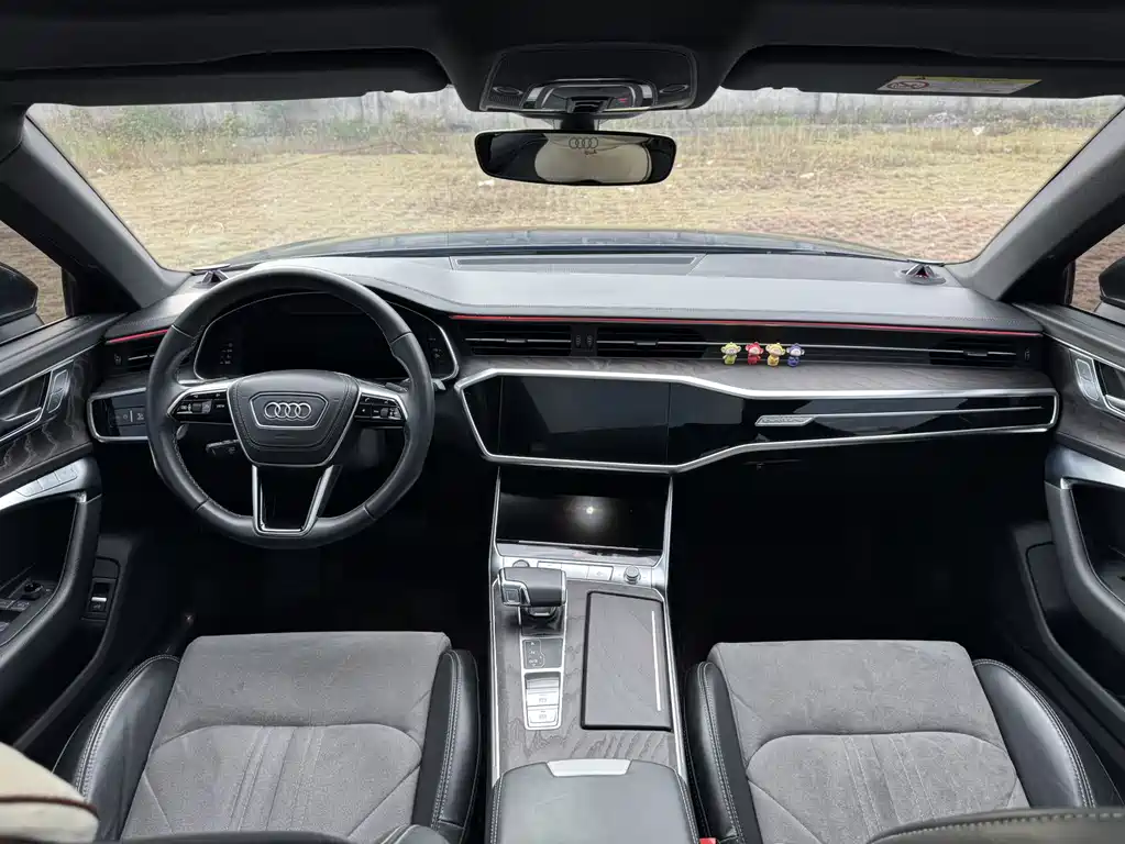Audi A6L 2024 45 TFSI quattro Select Dynamic Edition