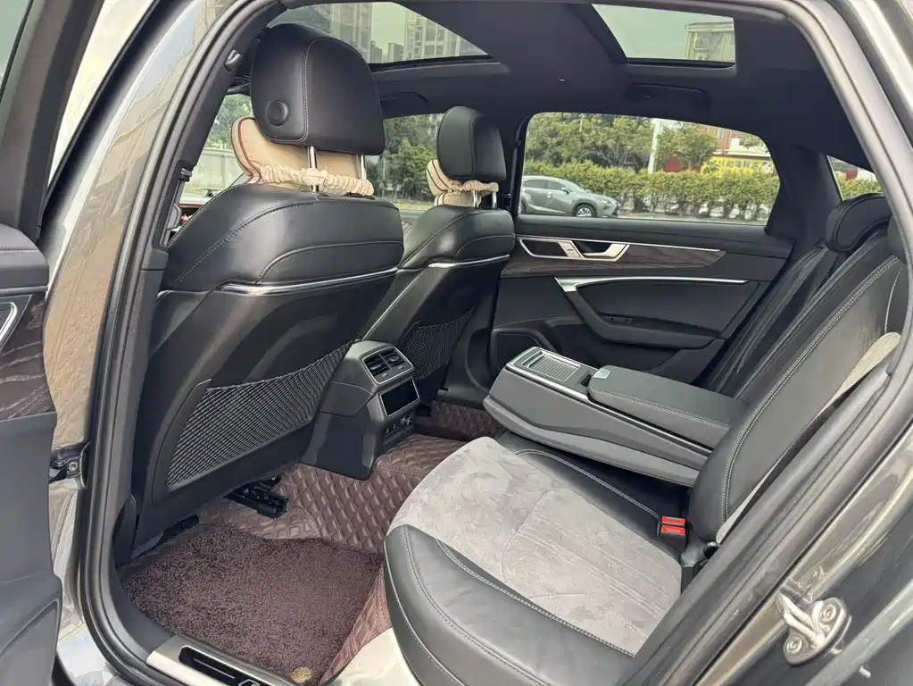 Audi A6L 2024 45 TFSI quattro Select Dynamic Edition