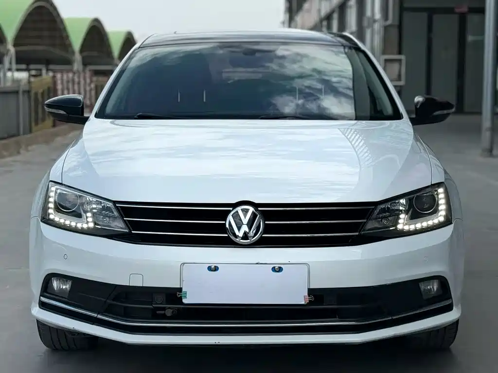 Sagitar 2018 280TSI DSG Luxury