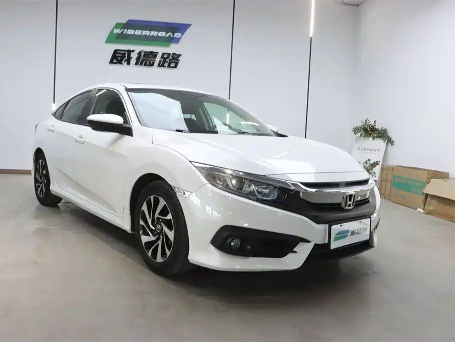 Civic 2016 220TURBO CVT Luxury Edition